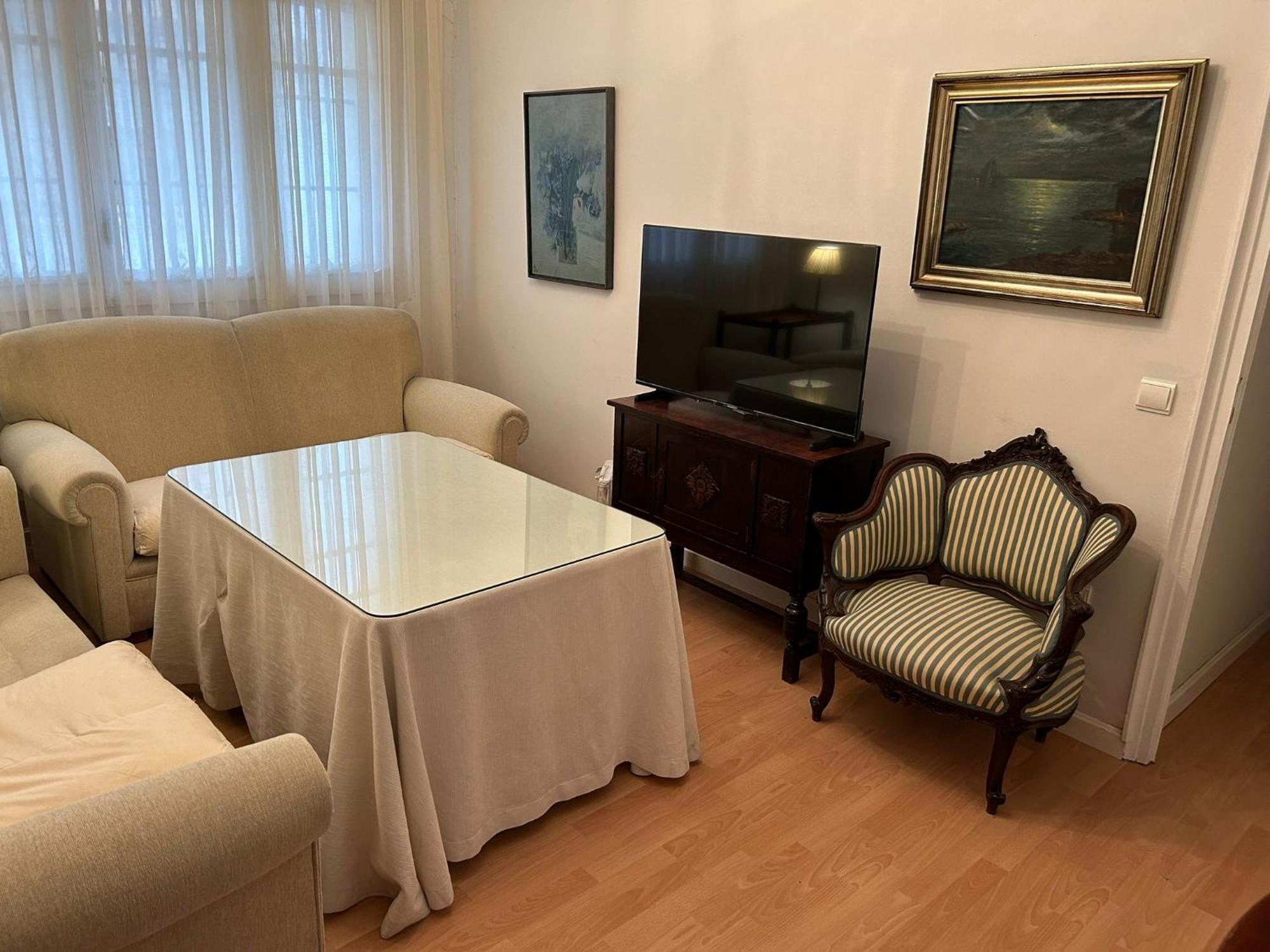 2 Bedroom Apartment By Guadalquivir River Sevilla Bagian luar foto